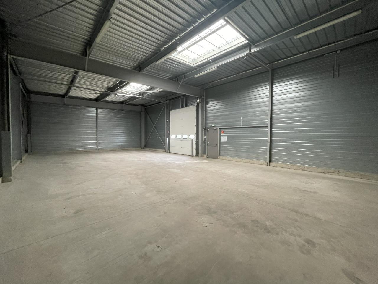 Local d'activité Vern-sur-Seiche 619m² Location local d'activité Vern-sur-Seiche Ille-et-Vilaine OLACT2310938 11